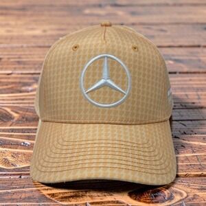 2023 Mercedes-AMG Petronas Lewis Hamilton F1 Hat Peach Houndstooth Gran Turismo